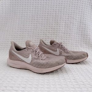 Nike Zoom Pegasus 35 Running Shoes